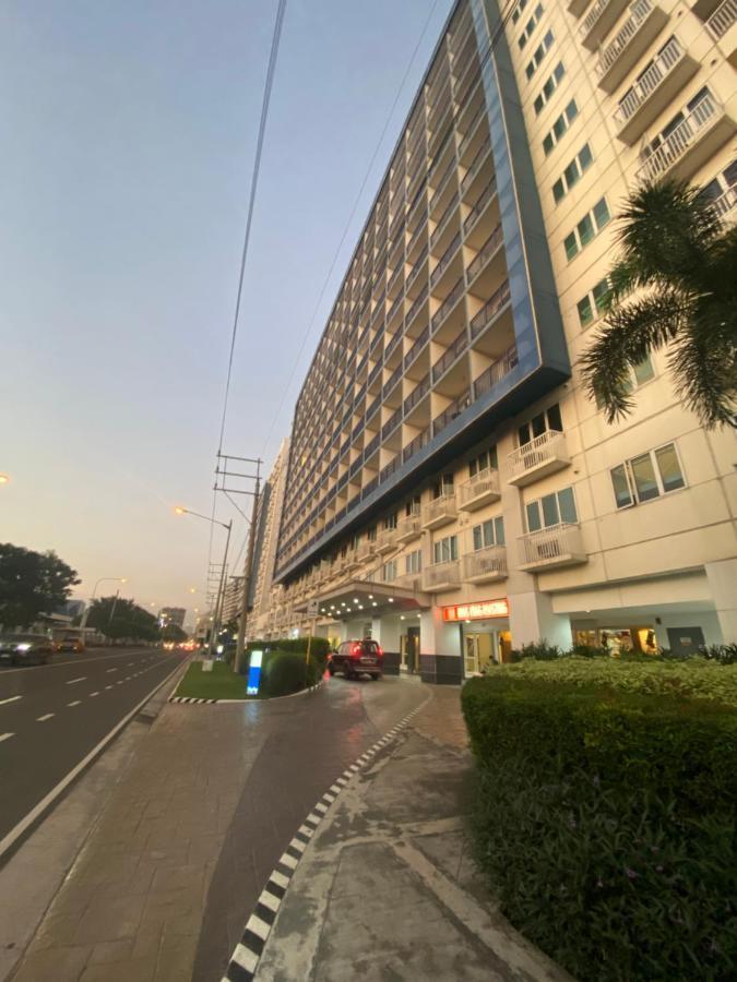 פאסאי Azenith Staycation At Sea Residences Moa מראה חיצוני תמונה