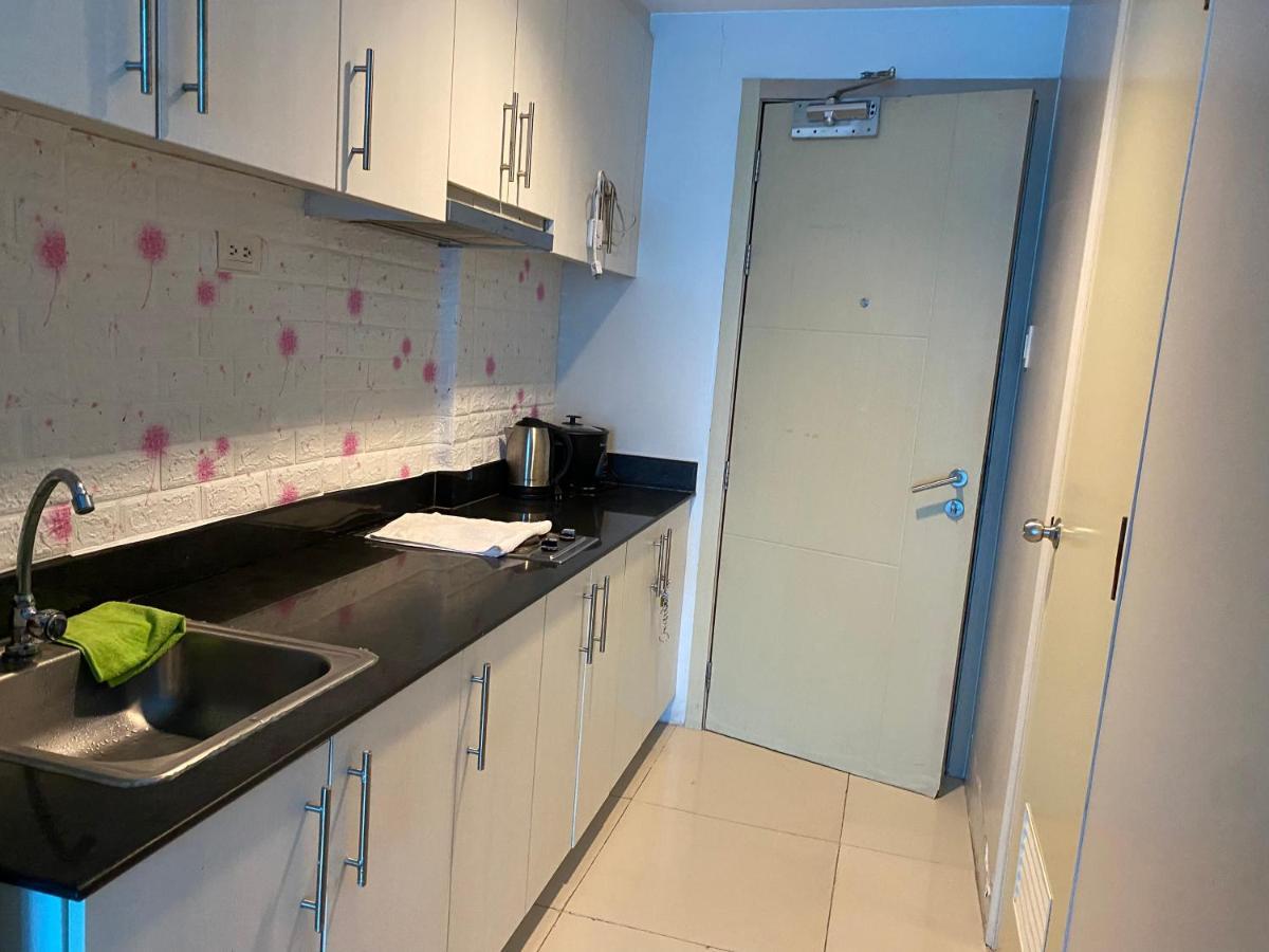 פאסאי Azenith Staycation At Sea Residences Moa מראה חיצוני תמונה