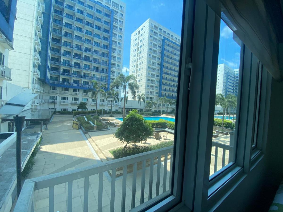 פאסאי Azenith Staycation At Sea Residences Moa מראה חיצוני תמונה