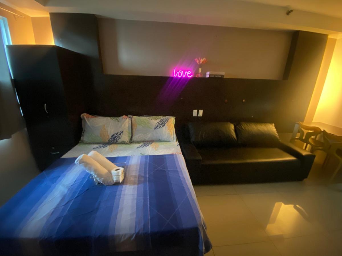 פאסאי Azenith Staycation At Sea Residences Moa מראה חיצוני תמונה