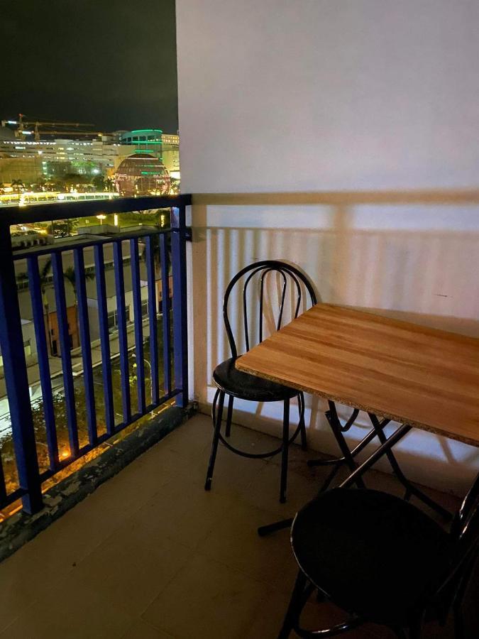 פאסאי Azenith Staycation At Sea Residences Moa מראה חיצוני תמונה